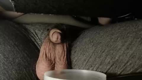 John Samuels online show from April 2, 9:22 pm