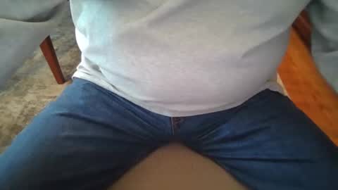 Snapshot of johnxxx549 chatting on January 23, 1:13 pm johnxxx549 online show from January 23, 1:13 pm