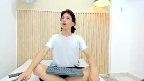 JOHSS online show from November 24, 12:28 pm