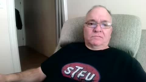 joker5339 online show from December 3, 3:44 pm