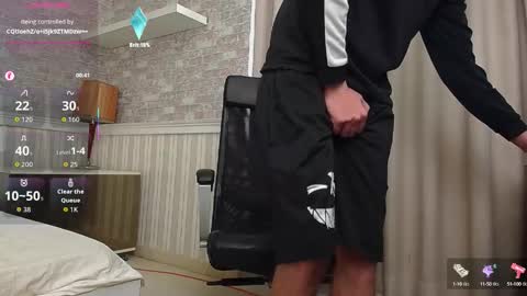 JonahShaw online show from September 18, 5:09 am