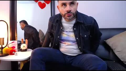  JONAS BEARD  online show from February 11, 6:55 pm