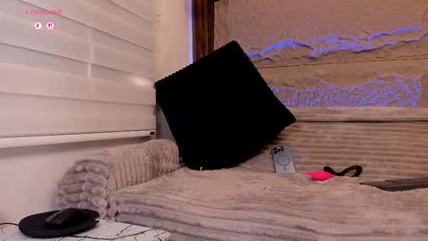 Jonathan RiversNew online show from March 19, 8:45 pm