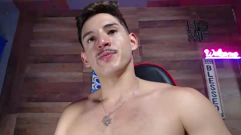 jonathancast08 online show from October 10, 12:37 am