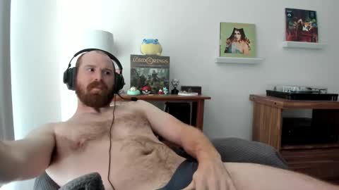 Snapshot of jonnlulz chatting on September 20, 8:53 pm Jon online show from September 20, 8:53 pm