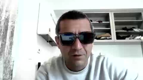 jonnydiznutz online show from March 31, 12:56 am