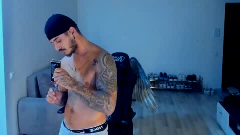 jonnyporn1 online show from October 3, 9:20 pm