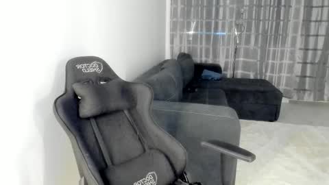 jonnyporn1 online show from February 13, 8:58 pm