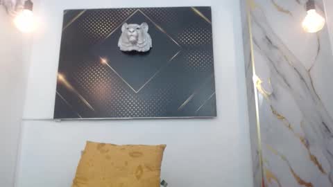 jordanandandrew online show from January 15, 10:45 pm