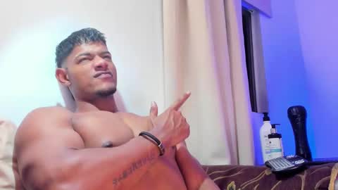 JordanParis online show from November 8, 4:59 am