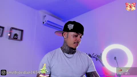 Jordan Smith online show from December 16, 9:31 pm