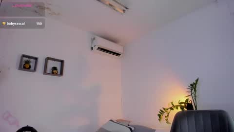 Jordan Smith online show from February 21, 8:49 pm