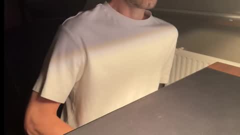 jordansolid online show from November 18, 6:55 pm