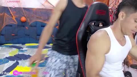 Snapshot of jose_rumbero91 chatting on October 17, 12:42 pm jose_rumbero91 online show from October 17, 12:42 pm