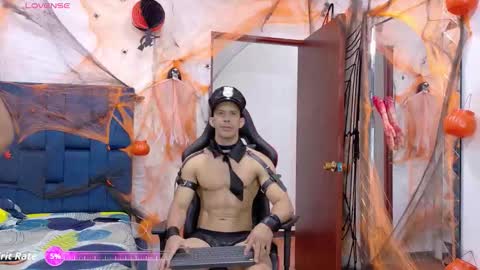 Snapshot of jose_rumbero91 chatting on October 16, 12:35 pm jose_rumbero91 online show from October 16, 12:35 pm