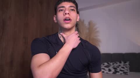 Josep online show from February 18, 11:35 pm