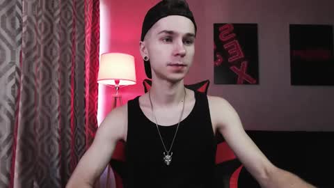 Master Joseph online show from November 11, 7:02 am