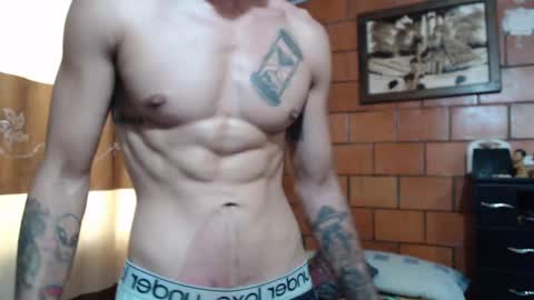 Snapshot of joseph_fit chatting on February 28, 8:39 pm joseph online show from February 28, 8:39 pm