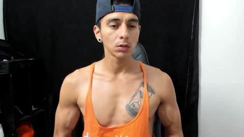 Snapshot of joseph_fit chatting on January 19, 12:49 am joseph online show from January 19, 12:49 am