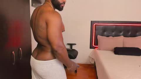 Snapshot of joseph_palacios chatting on September 27, 2:42 am joseph palacios online show from September 27, 2:42 am