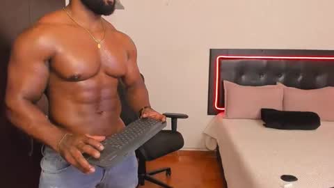 Snapshot of joseph_palacios chatting on September 25, 5:45 pm joseph palacios online show from September 25, 5:45 pm