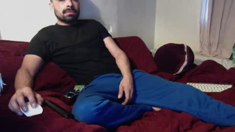 Snapshot of josephs1990 chatting on January 12, 5:22 pm josephs1990 online show from January 12, 5:22 pm