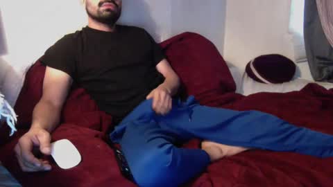 Snapshot of josephs1990 chatting on January 13, 5:12 pm josephs1990 online show from January 13, 5:12 pm