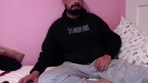 Snapshot of josephs1990 chatting on February 13, 11:26 pm josephs1990 online show from February 13, 11:26 pm