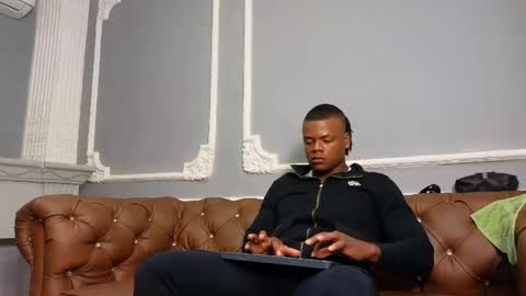 joshloganx online show from January 22, 8:17 pm