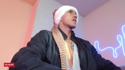 Snapshot of joy_lopezfit chatting on December 22, 1:33 pm JOYLOPEZFIT online show from December 22, 1:33 pm