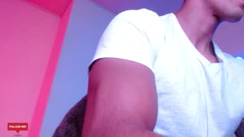 Snapshot of joy_lopezfit chatting on December 10, 2:50 pm JOYLOPEZFIT online show from December 10, 2:50 pm