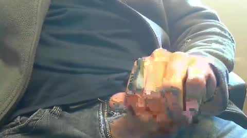 Jozzb online show from December 6, 6:39 pm