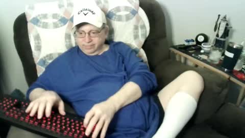 jpmel99 online show from April 26, 12:41 am