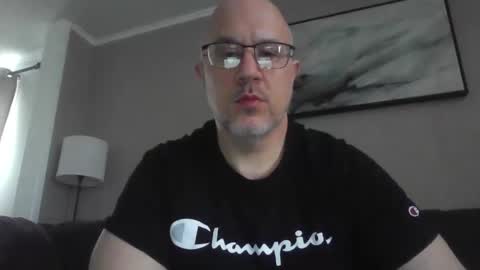 jr1871 online show from March 6, 3:53 pm