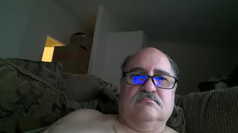 jr8in online show from December 10, 11:00 pm