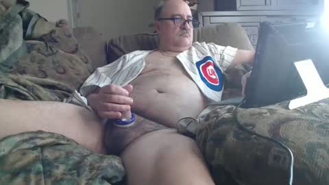 jr8in online show from January 11, 10:51 pm