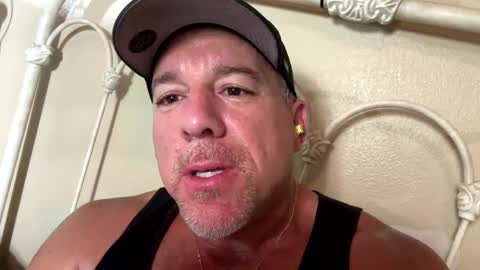 jroge21 online show from January 2, 6:50 am