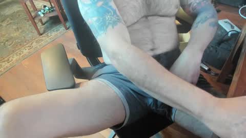 jsimon04 online show from January 20, 4:01 pm