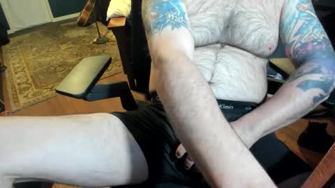 jsimon04 online show from March 30, 3:18 am