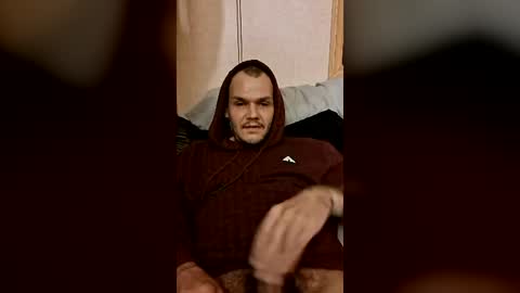 jsweeneyiii9 online show from July 7, 2:22 am