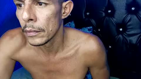 Juan y la flaca online show from February 9, 9:19 pm