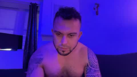 juan986237 online show from July 1, 4:02 am