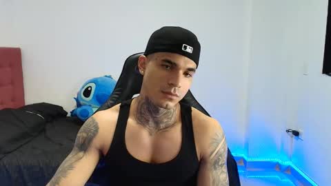 juan_gomez_1 online show from December 14, 12:28 am