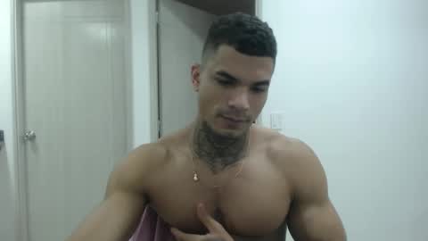 juan_gomez_1 online show from December 7, 12:02 pm