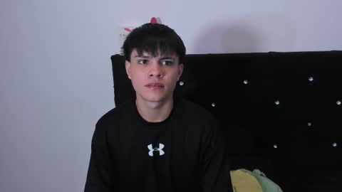 JUAN  independent model online show from January 7, 11:26 am