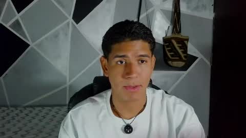 Juan online show from May 20, 1:23 am