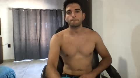Snapshot of juanmamestre94 chatting on February 21, 2:06 pm juanmamestre94 online show from February 21, 2:06 pm