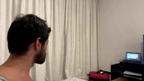 Snapshot of juanxxxo_ chatting on February 24, 8:14 pm juanxxxo_ online show from February 24, 8:14 pm