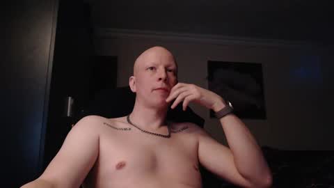 Juhanor online show from January 18, 1:01 am