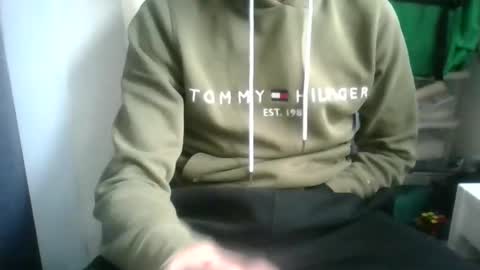 juju78juju online show from October 16, 7:05 am